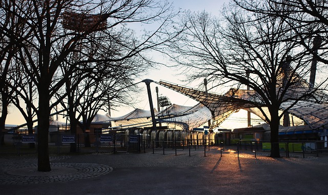 场的繁荣与 场的繁荣与